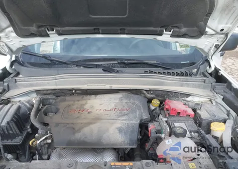 2021 Jeep Renegade Sport 4X4 z USA, uszkodzony, nr VIN ZACNJDABXMPM27015